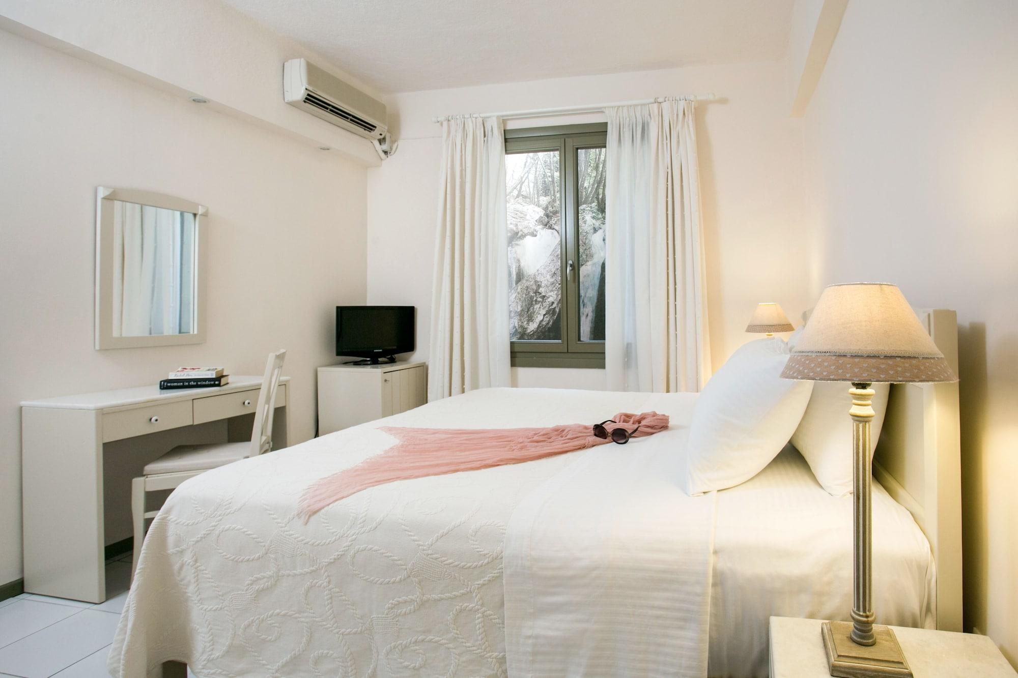 Kenta Beach Hotel Agios Ioannis  ภายนอก รูปภาพ