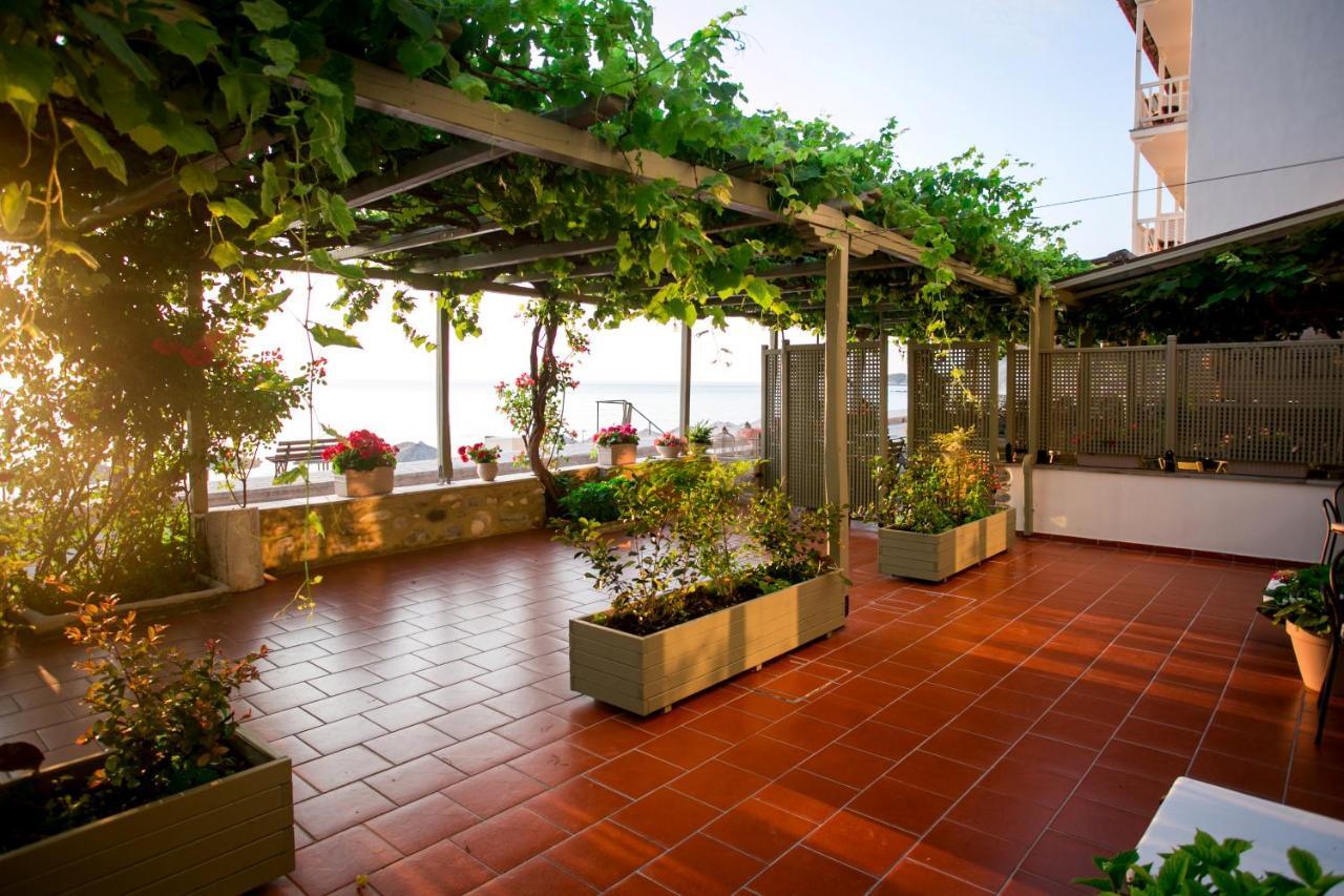 Kenta Beach Hotel Agios Ioannis  ภายนอก รูปภาพ